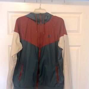 Nike Men’s Windrunner (Large)